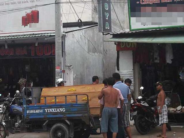 Hoảng hồn phát hiện hai cha con chết bất thường trong nhà