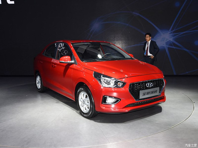 Hyundai Accent 2018 rút gọn chỉ có giá 172 triệu đồng Hyundai Accent 2018 rút gọn chỉ có giá 172 triệu đồng