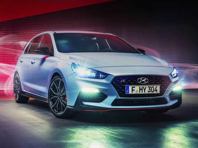 Xe thể thao Hyundai i30 N chốt giá 757 triệu đồng Xe thể thao Hyundai i30 N chốt giá 757 triệu đồng
