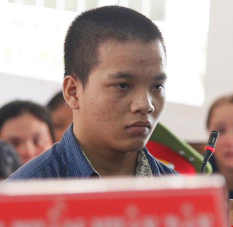 "Yêu" trẻ 12 tuổi, nhận 5 năm tù "Yêu" trẻ 12 tuổi, nhận 5 năm tù