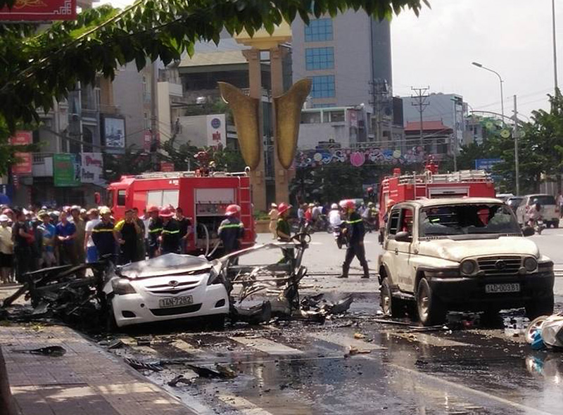 Vụ nổ taxi ở Quảng Ninh: Hành khách tự sát bằng mìn Vụ nổ taxi ở Quảng Ninh: Hành khách tự sát bằng mìn