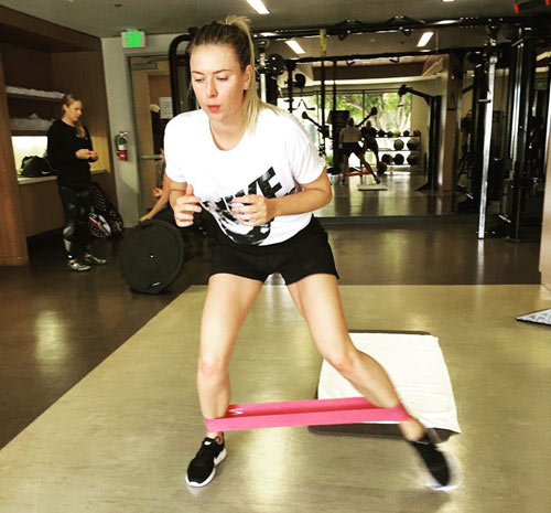Tin thể thao 4/10: Không tennis, Sharapova tập boxing Tin thể thao 4/10: Không tennis, Sharapova tập boxing