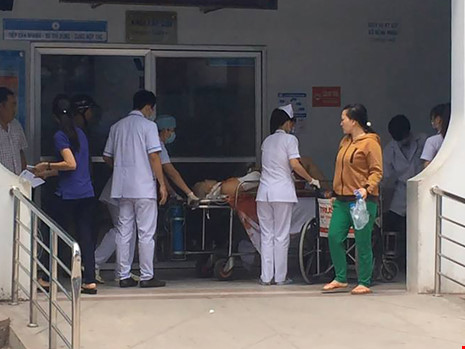 Vụ xô xát ở chùa: Nhân chứng kể giây phút kinh hoàng Vụ xô xát ở chùa: Nhân chứng kể giây phút kinh hoàng