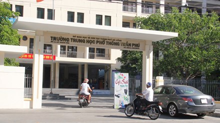 Hàng loạt giáo viên bị “xén” tiền bảo hiểm - 1