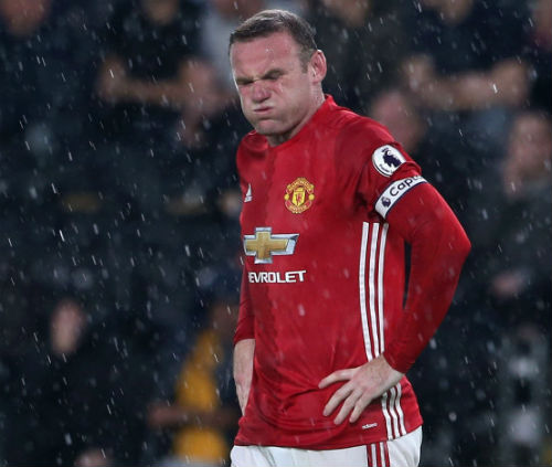 Sốc: Mourinho chơi bài ngửa, khuyên Rooney rời MU - 2
