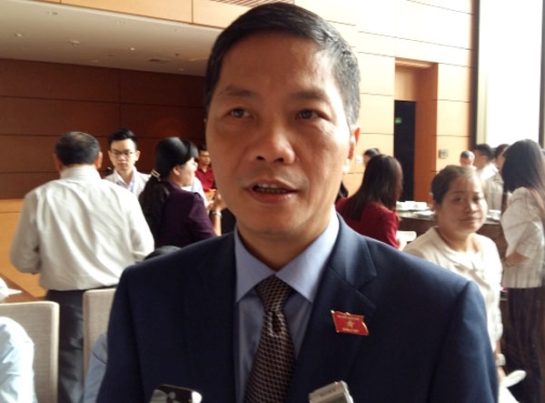 Lùi thời gian báo cáo vụ thủy điện Hố Hô xả lũ Lùi thời gian báo cáo vụ thủy điện Hố Hô xả lũ