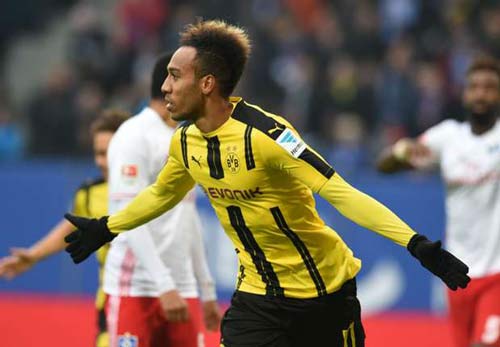 Hamburg - Dortmund: Cú poker của "Người Dơi" Hamburg - Dortmund: Cú poker của "Người Dơi"