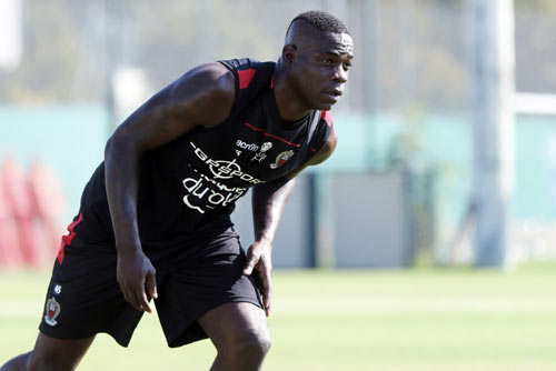 SAO bóng đá & quá khứ dữ dội: Balotelli và nỗi ám ảnh màu da (P3) SAO bóng đá & quá khứ dữ dội: Balotelli và nỗi ám ảnh màu da (P3)