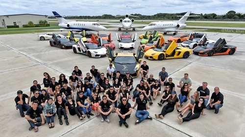 Gia Lai Team khoe dàn siêu xe Lamborghini khủng trên đất Mỹ Gia Lai Team khoe dàn siêu xe Lamborghini khủng trên đất Mỹ