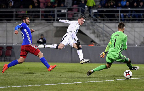 Liechtenstein - Italia: Rực rỡ