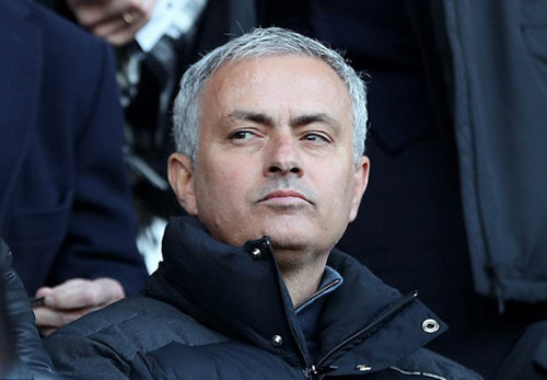 MU: Jose Mourinho sẽ lại bị phản bội? MU: Jose Mourinho sẽ lại bị phản bội?