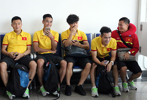 ĐT Việt Nam tươi hết cỡ đi chinh phục AFF Cup - 11