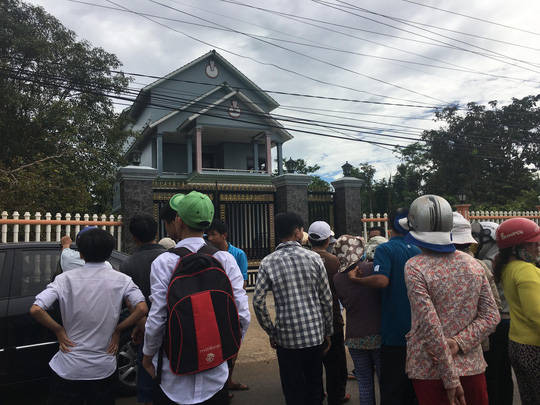 Kẻ giết vợ con trưởng ban dân vận lạnh lùng thực nghiệm Kẻ giết vợ con trưởng ban dân vận lạnh lùng thực nghiệm