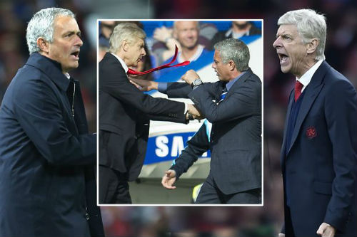 Ngoại hạng Anh trước vòng 12: Đấu Arsenal, "bão tố" đón chờ MU Ngoại hạng Anh trước vòng 12: Đấu Arsenal, "bão tố" đón chờ MU