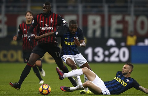 AC Milan - Inter: Rượt đuổi đến nghẹt thở AC Milan - Inter: Rượt đuổi đến nghẹt thở