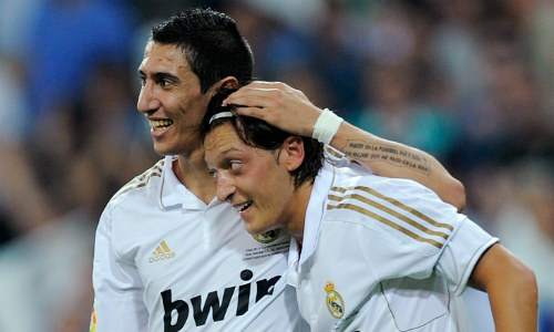 Chán Arsenal, Ozil "rủ" Di Maria trở lại Real Chán Arsenal, Ozil "rủ" Di Maria trở lại Real