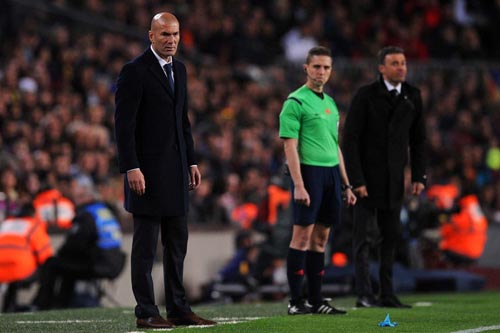 Real - Zidane: Không hoàn hảo, nhưng vừa đủ để vĩ đại Real - Zidane: Không hoàn hảo, nhưng vừa đủ để vĩ đại