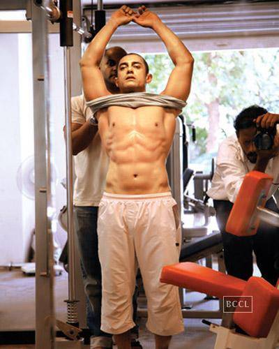 Tài tử Bollywood “hô biến” thân hình như phim viễn tưởng - 8