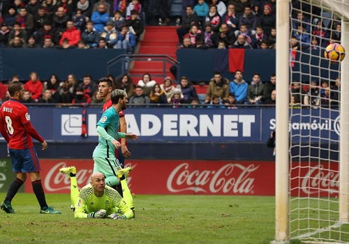 "Vua phá lưới" La Liga: Lập cú đúp, Messi vượt Ronaldo "Vua phá lưới" La Liga: Lập cú đúp, Messi vượt Ronaldo