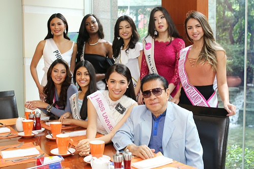 Lệ Hằng catwalk lấn át 10 mỹ nữ quốc tế thi Miss Universe - 2