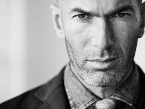 Real "viên mãn" năm 2016: Ngả mũ Zidane, Ronaldo Real "viên mãn" năm 2016: Ngả mũ Zidane, Ronaldo