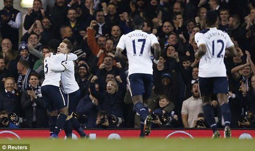 Tottenham - Hull City: Bắn phá liên hồi - 1