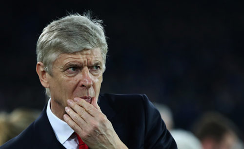 Wenger không nghỉ sớm, Arsenal mất cả Sanchez & Ozil Wenger không nghỉ sớm, Arsenal mất cả Sanchez & Ozil