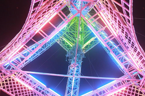 Dân dựng "tháp Eiffel" cao 34m độc nhất vô nhị đón Noel, dung thap eiffel, thap eiffel, thap, noel, don noel, tin tức việt nam, tin viet nam, tin trong ngày, tin tức 24h, tin tức, tin an ninh, tin tức trong ngày