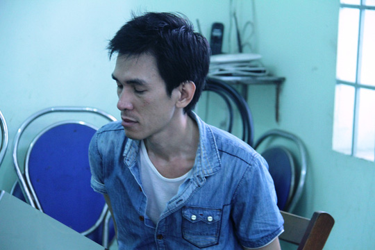 Kẻ khống chế, đâm người trong khu nhà trọ nói gì? Kẻ khống chế, đâm người trong khu nhà trọ nói gì?
