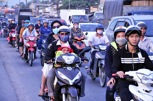 Người dân đổ về quê ăn Tết, Sài Gòn bất ngờ không kẹt xe - 8