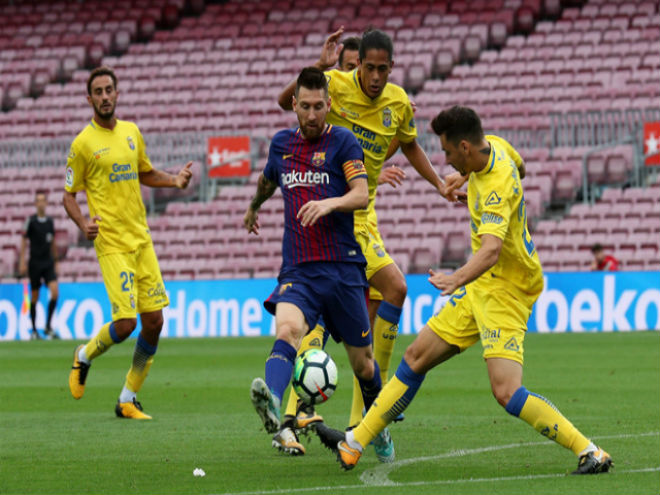 Messi – Barcelona &#34;có cửa&#34; tới Premier League: Chờ Ronaldo về MU đọ tài - 2