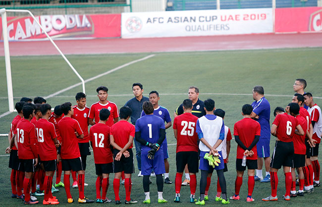 HLV Campuchia không ngán ĐT Việt Nam sắp có HLV dự World Cup HLV Campuchia không ngán ĐT Việt Nam sắp có HLV dự World Cup
