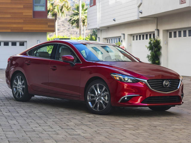 Mazda6 2017.5: Bản nâng cấp vội vã, giá từ 500 triệu đồng Mazda6 2017.5: Bản nâng cấp vội vã, giá từ 500 triệu đồng
