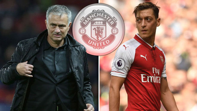 Ozil mời gọi MU: Mourinho bối rối với “cầu thủ độc nhất vô nhị” Ozil mời gọi MU: Mourinho bối rối với “cầu thủ độc nhất vô nhị”