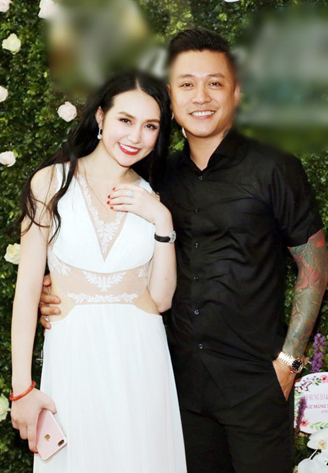 Tuấn Hưng khó khăn tìm chỗ đỗ siêu xe Ferrari 15 tỷ đồng trên phố cổ - 6