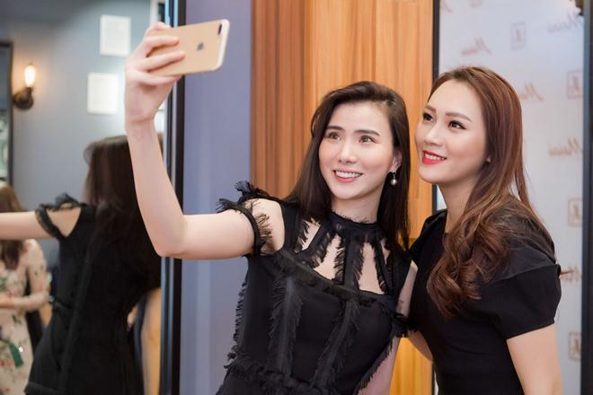 Siêu xe 16 tỷ hàng hiếm của vợ chồng Ngọc Thạch xôn xao cả con phố - 9