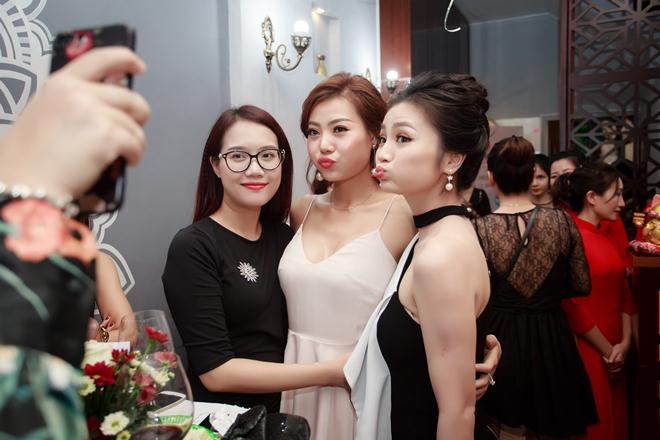 Thanh Hương "Người phán xử" xuất hiện sau loạt ảnh thân mật Việt Anh trong quán bar - 3