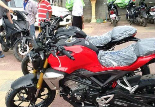 Rộ tin Honda CB150R ExMotion giá 68 triệu đồng đã về Việt Nam Rộ tin Honda CB150R ExMotion giá 68 triệu đồng đã về Việt Nam