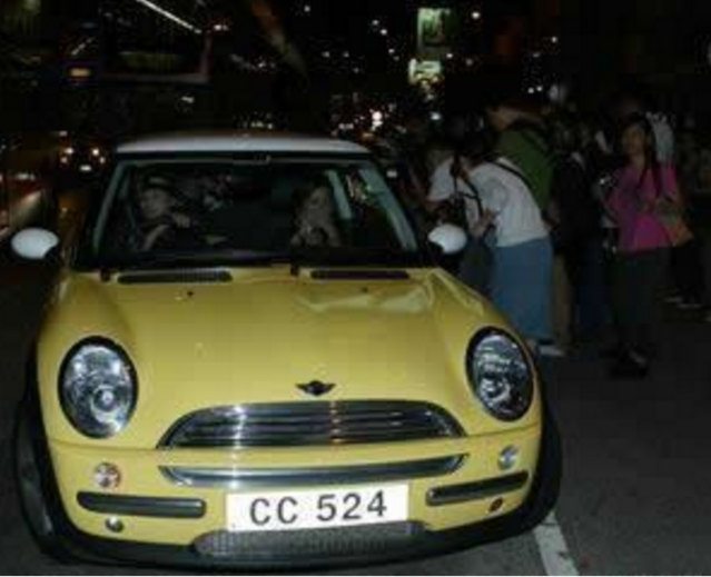 Vợ cũ Tạ Đình Phong thay xế hộp &#34;xoành xoạch&#34; như thay áo - 11