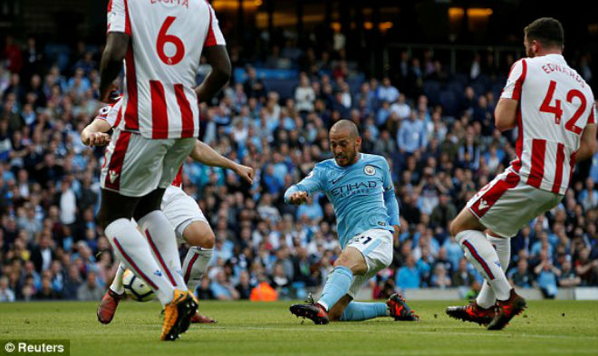 Man City - Stoke: Không tưởng đại tiệc 9 bàn thắng (vòng 8 Ngoại hạng Anh) Man City - Stoke: Không tưởng đại tiệc 9 bàn thắng (vòng 8 Ngoại hạng Anh)