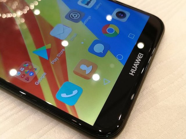 Đánh giá Huawei Nova 2i: 4 camera xịn, giá tốt Đánh giá Huawei Nova 2i: 4 camera xịn, giá tốt