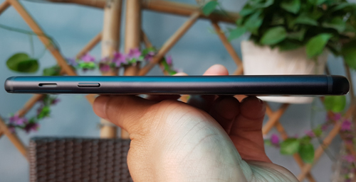 Đánh giá Samsung Galaxy J7+: Thân hình nhỏ, "bảo bối" lớn - 9
