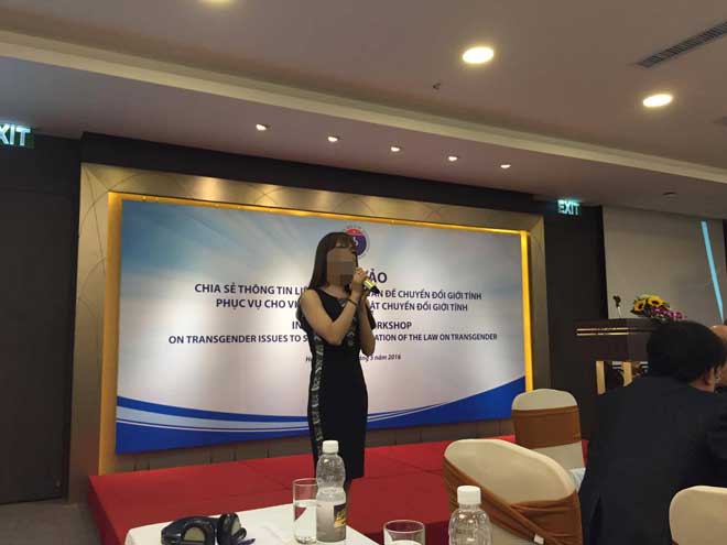 Chỉ cho phép người độc thân được chuyển giới? Chỉ cho phép người độc thân được chuyển giới?
