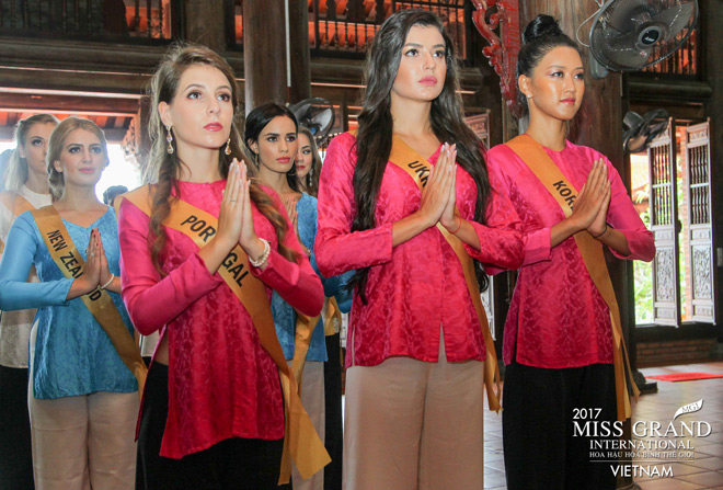 Dàn thí sinh Miss Grand International 2017 đi trồng cây tại Phú Quốc - 3