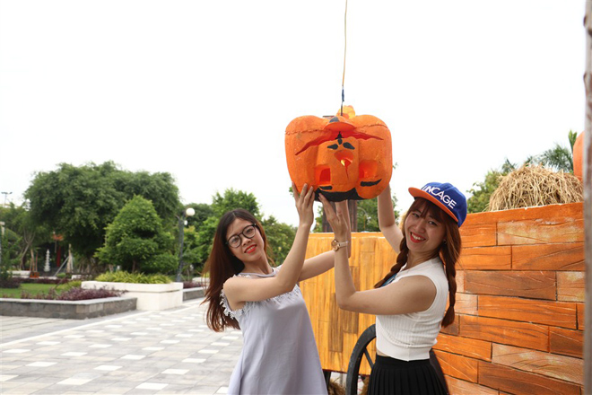 Lạc vào “Vương quốc bí ngô” kỳ ảo mùa Halloween tại Sun World Danang Wonders - 5