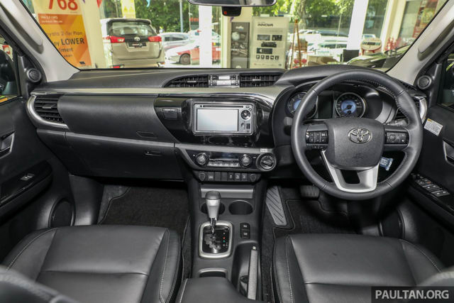 Toyota Hilux nâng cấp có giá từ 469 triệu đồng - 3