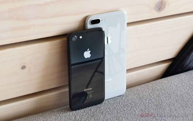 iPhone 8 ế ẩm liên tục Apple phải cắt giảm lượng cung ứng - 1