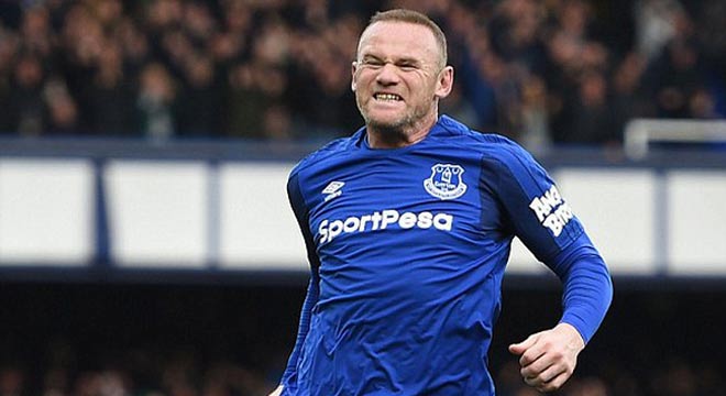 Rooney tái hiện siêu phẩm vào lưới Arsenal 15 năm trước Rooney tái hiện siêu phẩm vào lưới Arsenal 15 năm trước