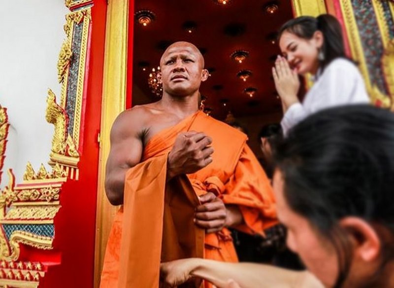 Nhà sư cơ bắp cuồn cuộn "đô" nhất Thái Lan từ đâu ra? - 2