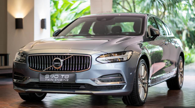 Xe sang Volvo S90 T8 Hybrid có giá từ 2 tỷ đồng Xe sang Volvo S90 T8 Hybrid có giá từ 2 tỷ đồng